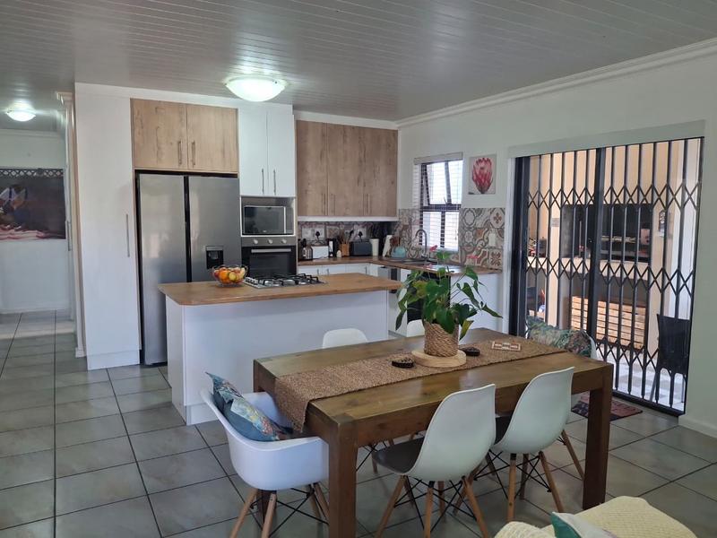 3 Bedroom Property for Sale in Glen Lilly Western Cape